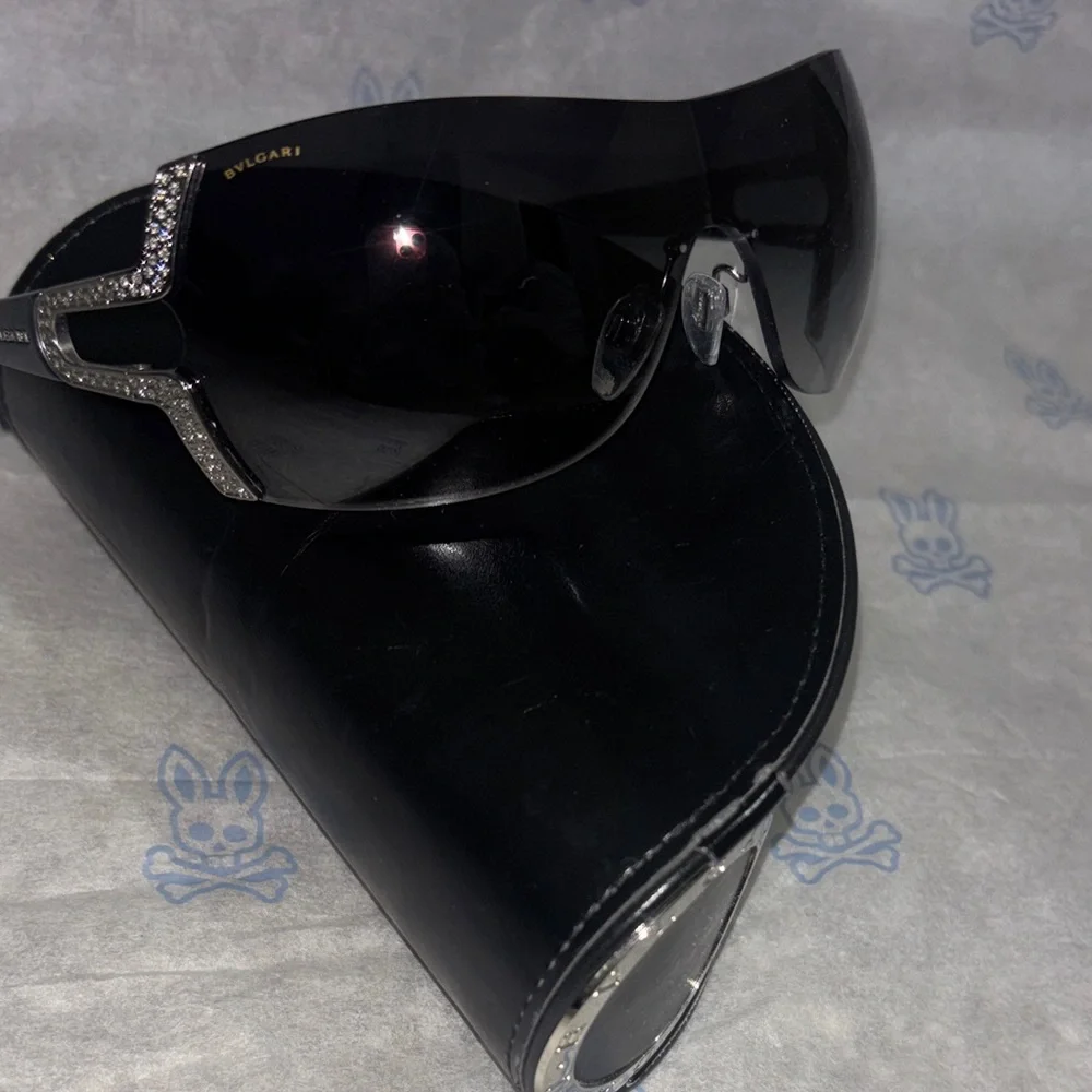 Bulgari Gradient Black Sunglasses with Silver Detail - Picture 6 of 12